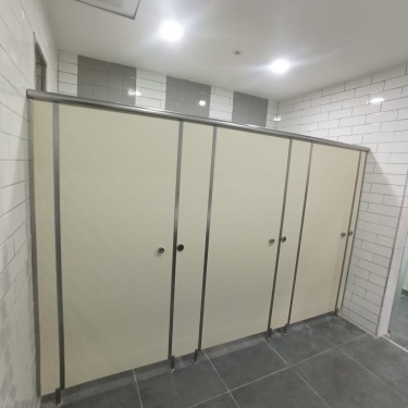 WC Cubicle Kabinleri